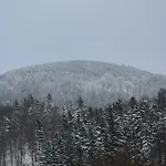 Pod Zielonym Dachem * Каменна-Гура