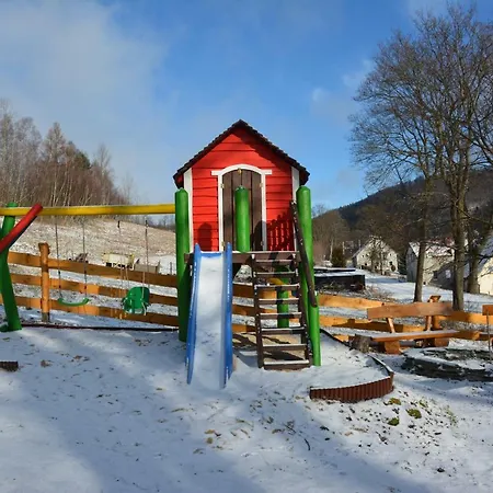 Holiday home Pod Zielonym Dachem *