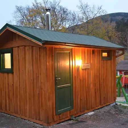 Pod Zielonym Dachem * Kamienna Gora