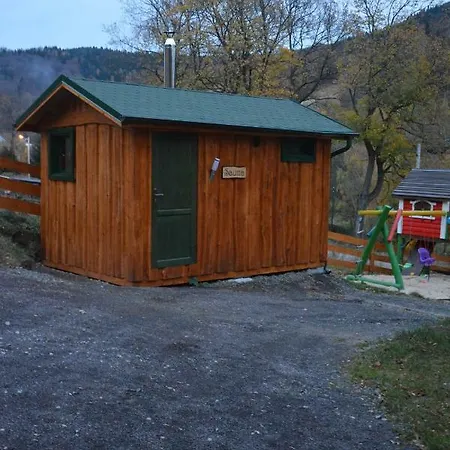 Pod Zielonym Dachem *