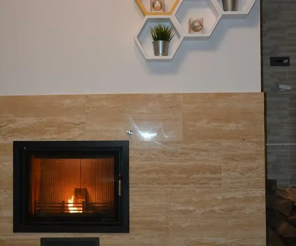 Pod Zielonym Dachem *